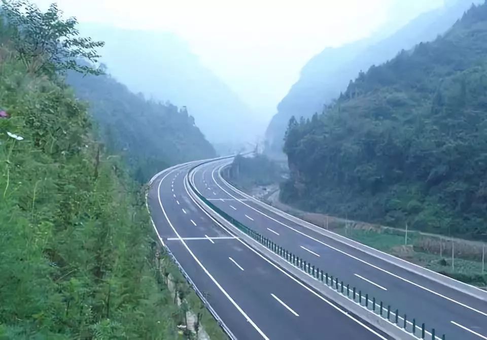 cijilu_北京多条高速封闭,可靠解答解释定义_Essential66.93.80