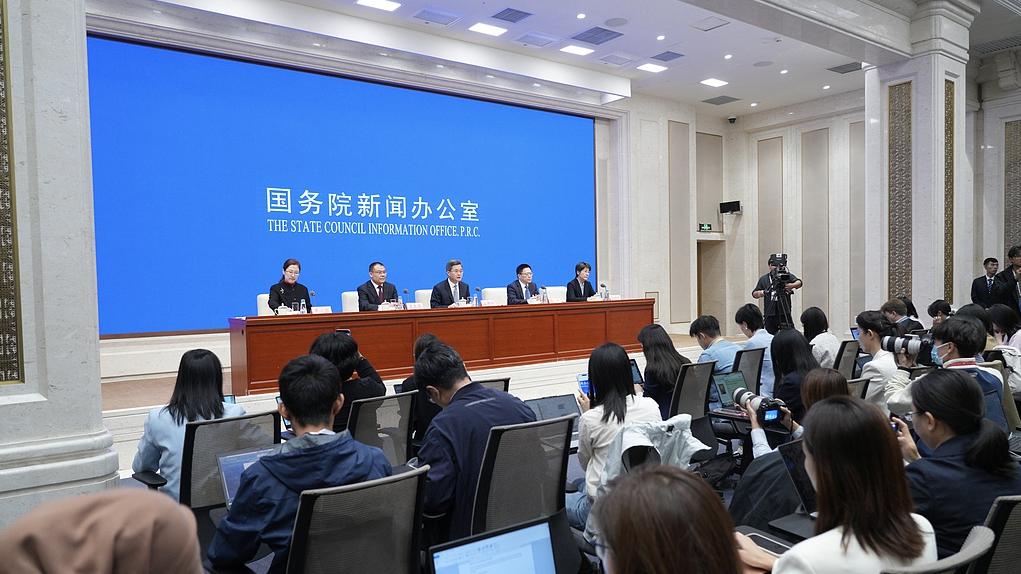 精准二肖四码免费公开_ 国新办发布会 财政部部长出席,可持续发展探索_vShop67.81.10