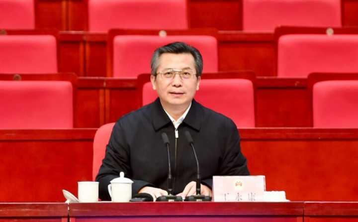 最新时政动态及深度解读📰