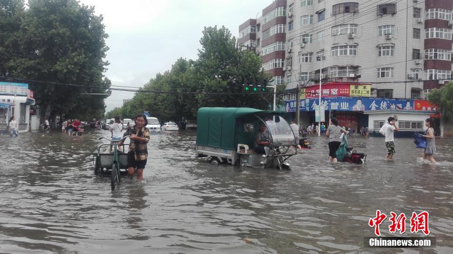 河南暴雨最新消息与小巷风情小店更新