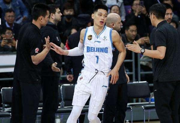 新疆男篮全新重磅引援震撼来袭，掀起篮球波澜🏀