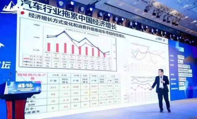 三亚最新客运司机招聘，行业现状、正反观点与个人立场解析