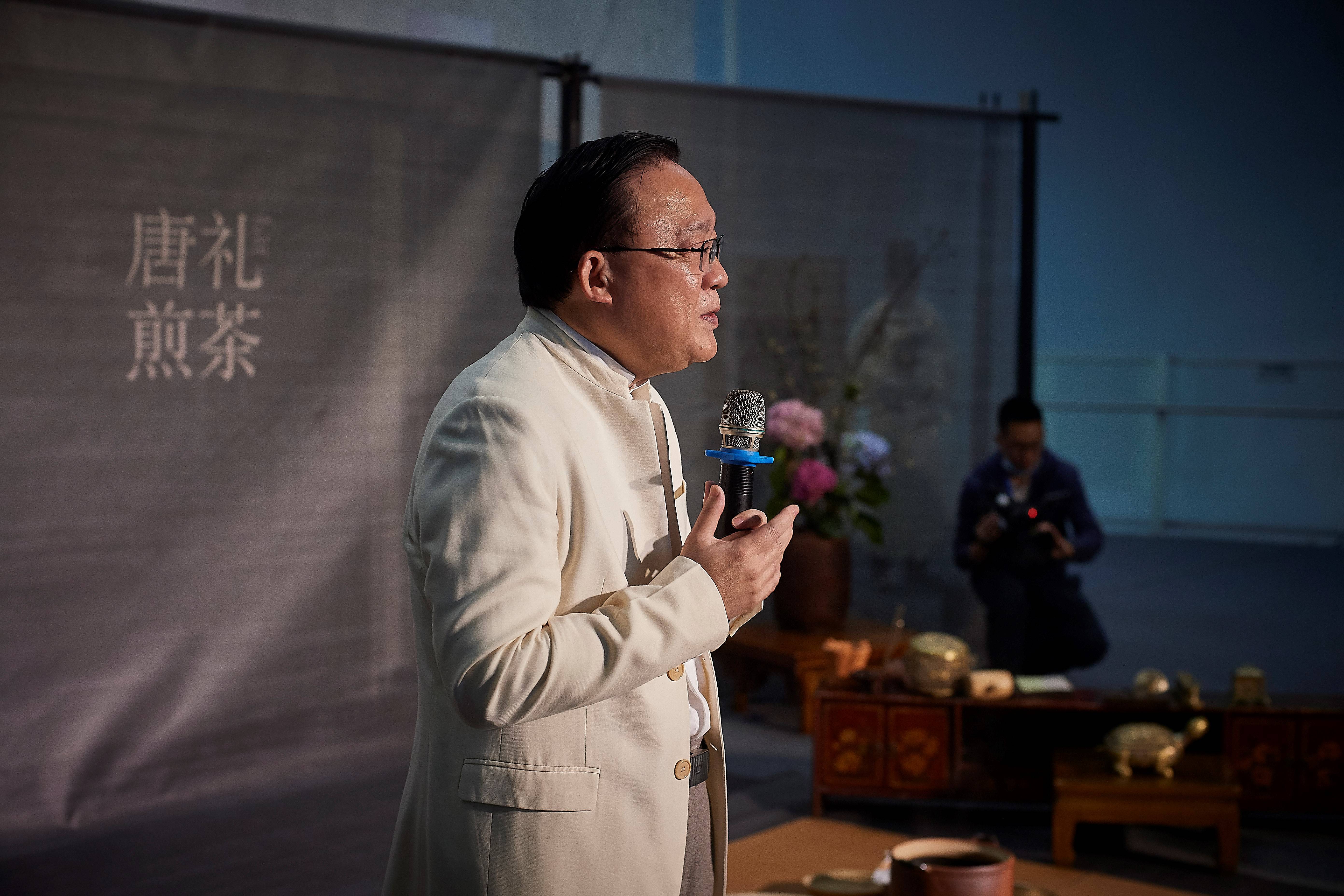 孟玲教授，自然之旅的心灵探索，寻找平和与宁静的奥秘